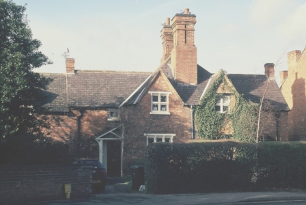 Bridgford Rd, Church Croft & Thimelby cottages 2004